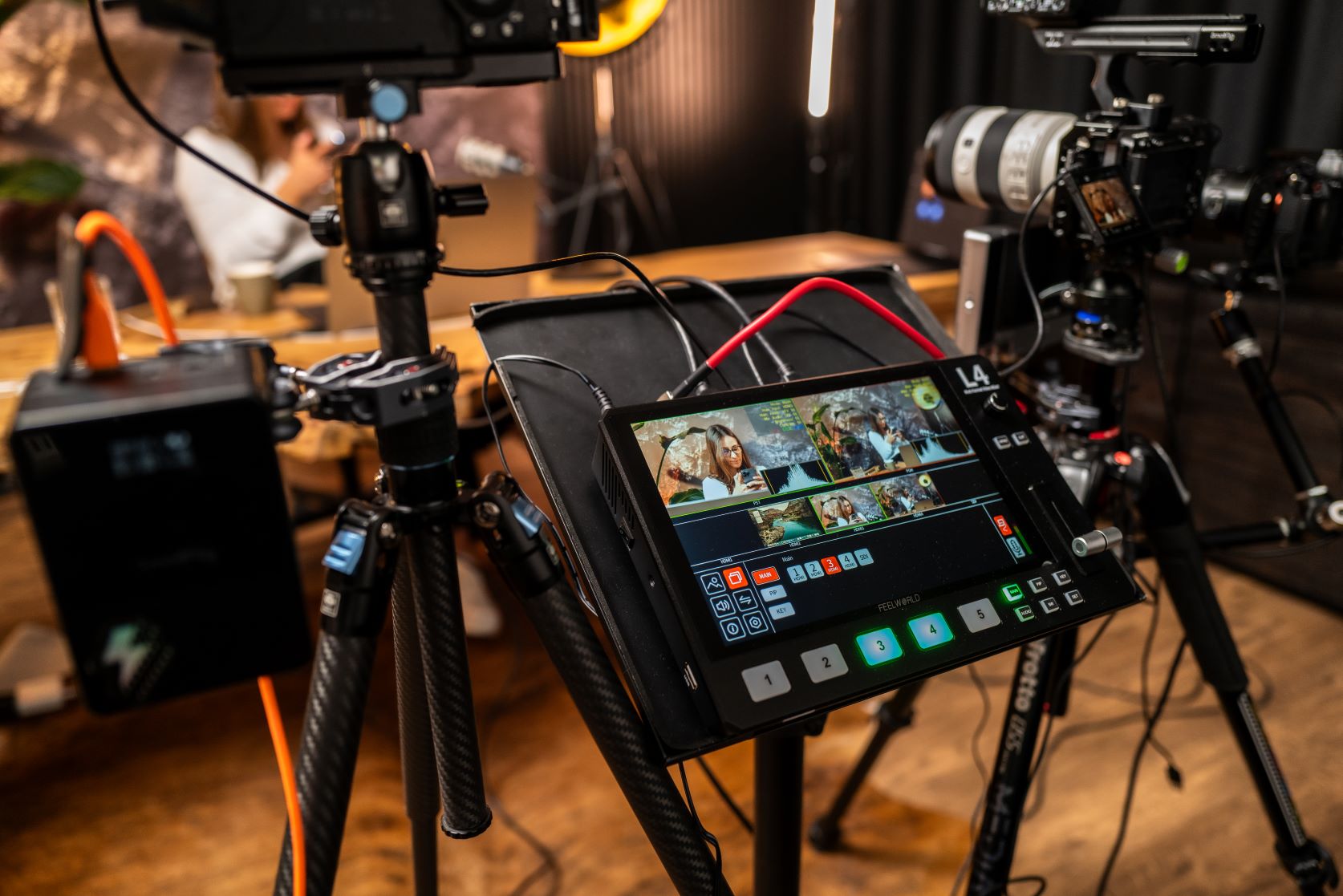 Behind the Scenes am Set